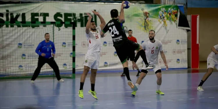 Sakarya Büyükşehir Hentbol ikinci yarıya hazır