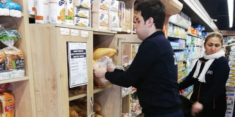 Zabıta ekiplerinden market ve fırınlara denetim