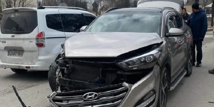 Cip ile pikap çarpıştı: 1 yaralı