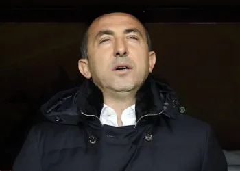 Kayserispor Teknik Direktörü Recep Uçar: “Hedefimiz buradan puan almaktı”
