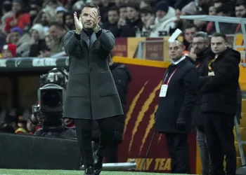 Galatasaray Teknik Direktörü Okan Buruk: “İptal edilen golde faul olduğunu düşünmüyorum”