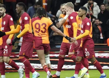 Galatasaray evindeki yenilmezliğini 27 maça çıkardı