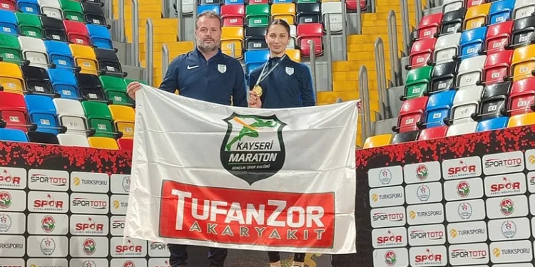 Aleyna Karabulut, Sırbistan vizesini aldı