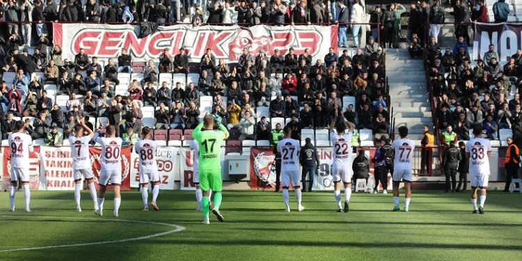 Elazığspor Başkanı Serkan Çayır: “Kazanarak başlamak istiyoruz”