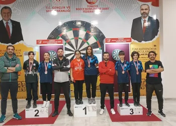 Pamukkale Belediyesporlu dartçılardan 18 madalya