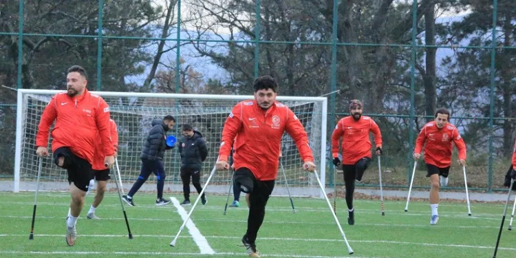 Türkiye Ampute Milli Futbol Takımı Yalova’da kampa girdi