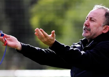Antalyaspor’da hedef kupada turu geçmek