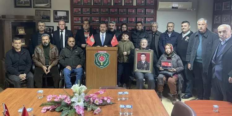 Şehit aileleri ve gaziler terörü lanetledi