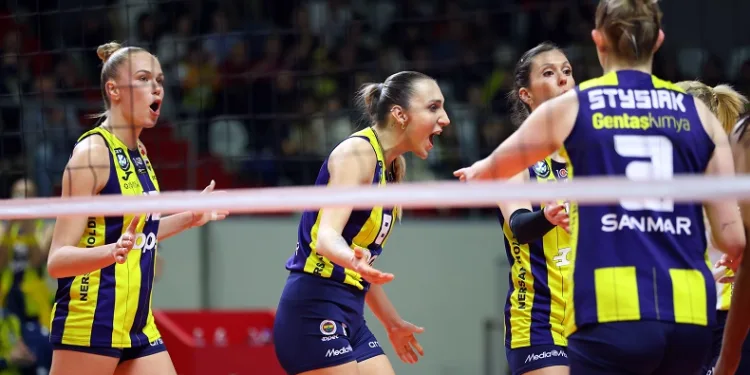 Fenerbahçe, CEV Şampiyonlar Ligi’nde çeyrek finalde