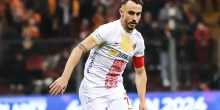 Kayserispor’da Gökhan Sazdağı cezalı duruma düştü