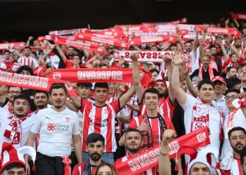 Sivasspor’dan kombinelere yüzde 50 indirim