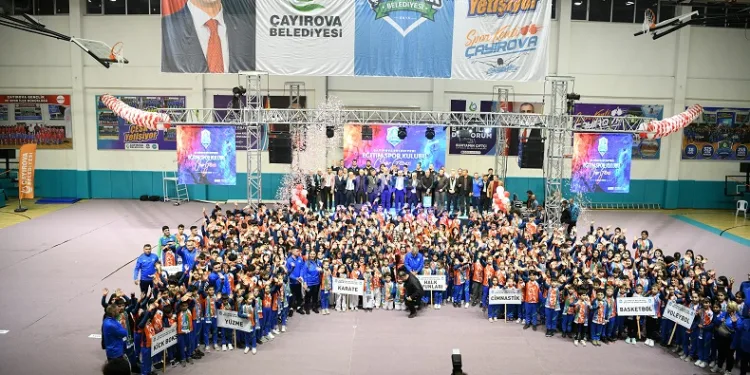 Çayırovalı sporculardan 561 madalya ve 50 kupa başarısı