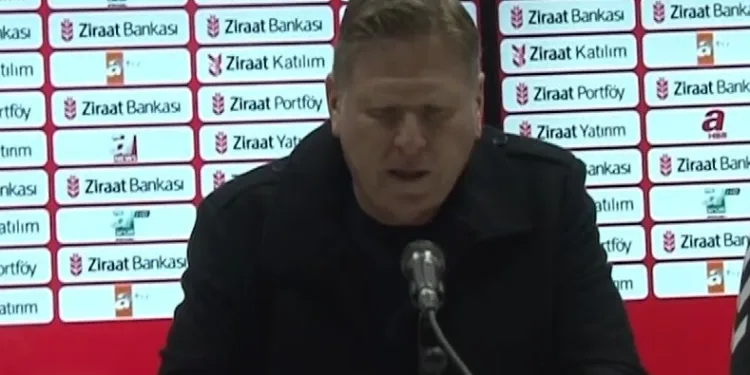 Samsunspor Teknik Direktörü Marcus Gisdol: “Galibiyeti hak ettiğimizi düşünüyorum”