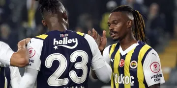 Lincoln 1 gol, 1 asistle döndü
