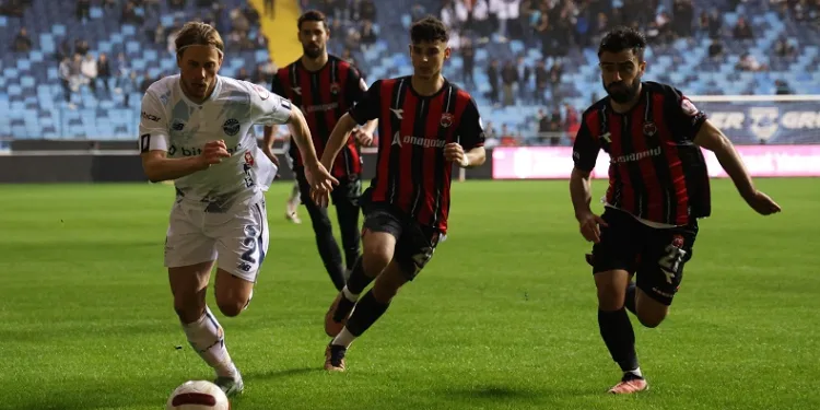 Ziraat Türkiye Kupası: Adana Demirspor: 2 – 24Erzincanspor: 2