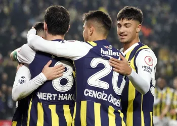 Fenerbahçe sahasında 15. galibiyetini aldı