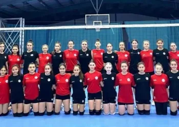 Körfez Gençlerbirliği voleybolda altyapı atağına geçti