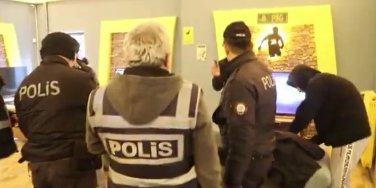Çocuk şubeden okul ve çevrelerinde denetim