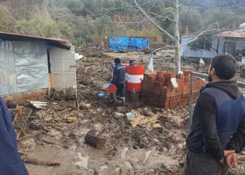 Burhaniye’de selin faturası ağır oldu