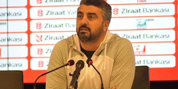 Gençlerbirliği Teknik Direktörü Sinan Kaloğlu: “Genç oyuncularımız çok doğru pozisyonlar yakaladılar”