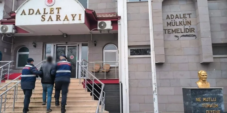 Adıyaman’da 18 yıl 1 ay cezası bulunan şahıs yakalandı