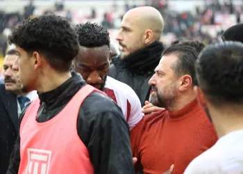 Sivasspor – Gaziantep FK maçı sonrası gerginlik