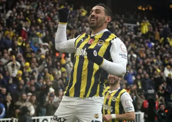 İrfan Can Kahveci, gollerine devam etti