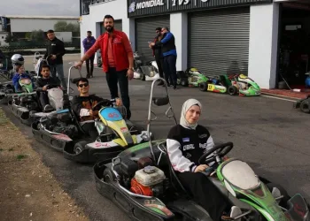 Nazilli go-kart pistinde gençler yarıştı
