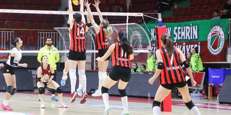 Çiftlikköy’ün Sultanları adım adım Play – Off’a