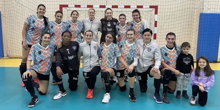 Konyaaltı’nın Mavi Kelebekler’i dolu dizgin