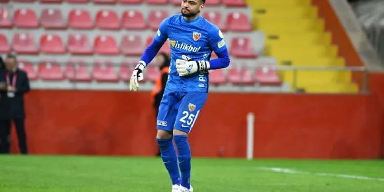 Kayserispor’da mağlubiyet üzüntüsü: Kaleci Bilal gözyaşlarına hakim olamadı