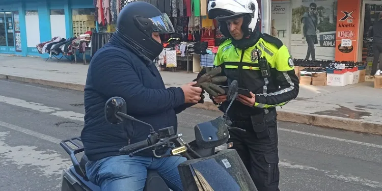 Bafra’da motosiklet denetimi
