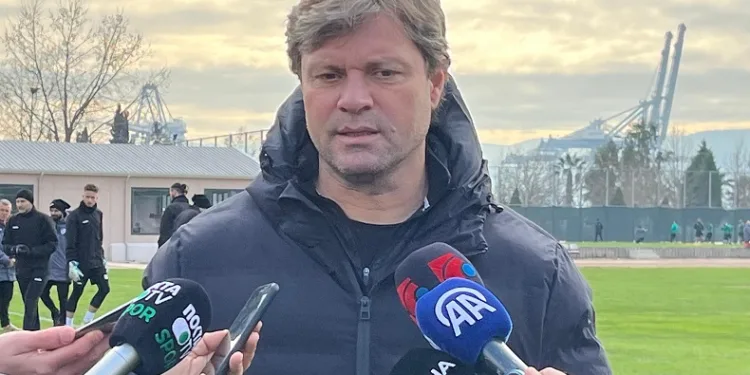 Kocaelispor Teknik Direktörü Ertuğrul Sağlam: “Anne ve teyzeler bile 8 numara konuşur hale geldi”