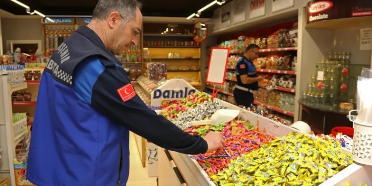 Encümende tarihi geçmiş ürünlere ceza