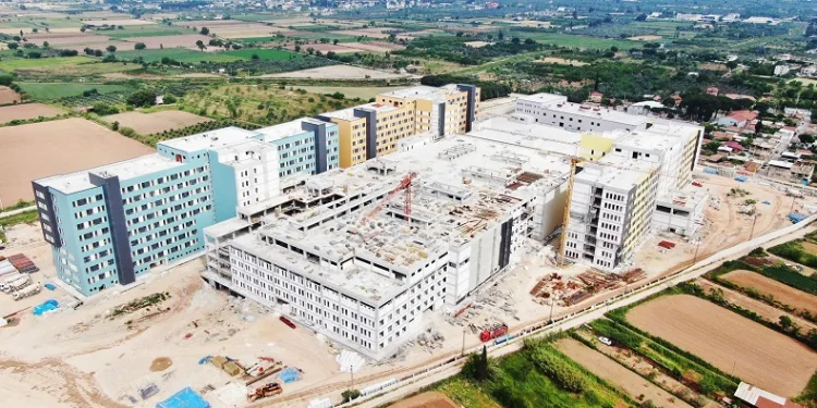 Aydın Şehir Hastanesi’nin yolu 4 ay içinde tamamlanacak