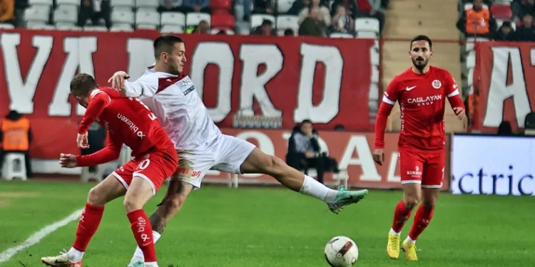 Trendyol Süper Lig: Antalyaspor: 2 – Sivasspor: 1