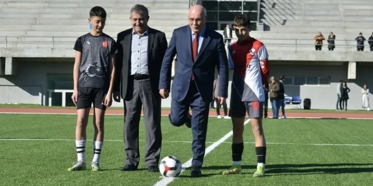 Uşak Üniversitesi spor tesislerini Uşaklıların hizmetine sundu