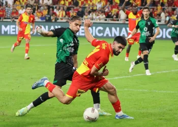 Göztepe’de Ahmed Ildız, performansıyla dikkat çekiyor