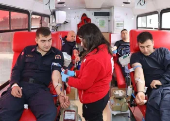 Jandarma personelinden, kan bağışı kampanyasına destek