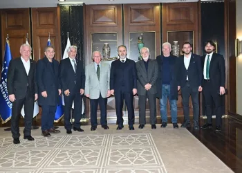 Bursaspor yönetiminden Alinur Aktaş’a ziyaret