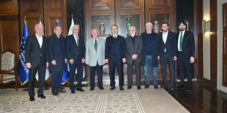 Bursaspor yönetiminden Alinur Aktaş’a ziyaret