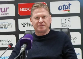 Samsunspor Teknik Direktörü Markus Gisdol: “Galip geldiğimiz için mutluyuz”