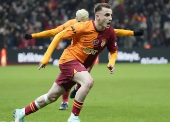 Kerem Aktürkoğlu: “Ben takımım için sahaya çıkıyorum”