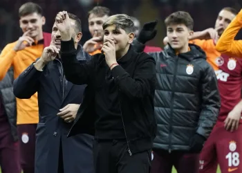 Maç sonu 3’lüsü Ali Yiğit Buruk’tan