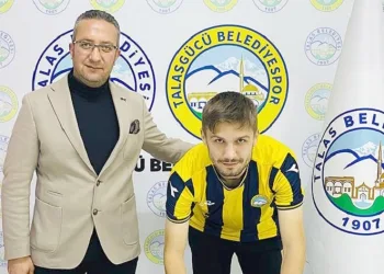 Talasgücü’nden defansa takviye
