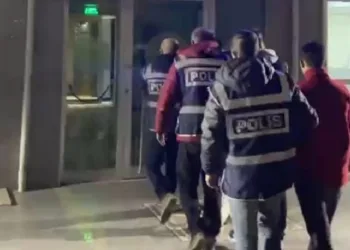 Motosiklet çalan 3 kişi yakalandı