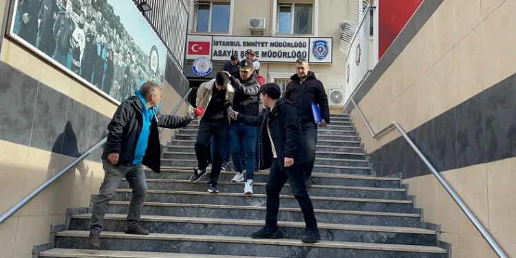 Zeytinburnu’nda tekstilcinin 5 milyon TL’sini gasp eden 6 şüpheli yakalandı
