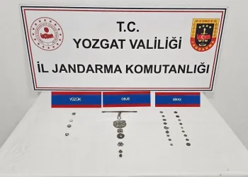 29 parça tarihi eser ele geçirildi