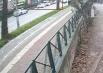 Bursa’da 8 araç birbirine girdi