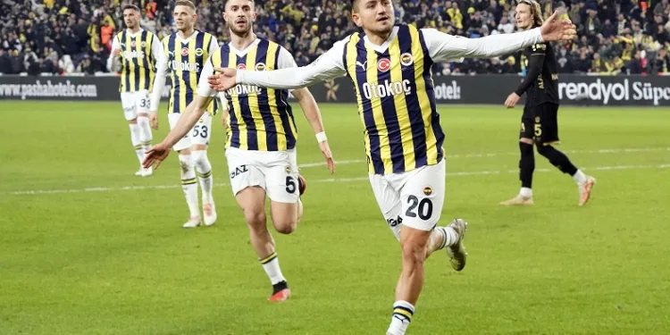 Cengiz Ünder, 2 golle yıldızlaştı